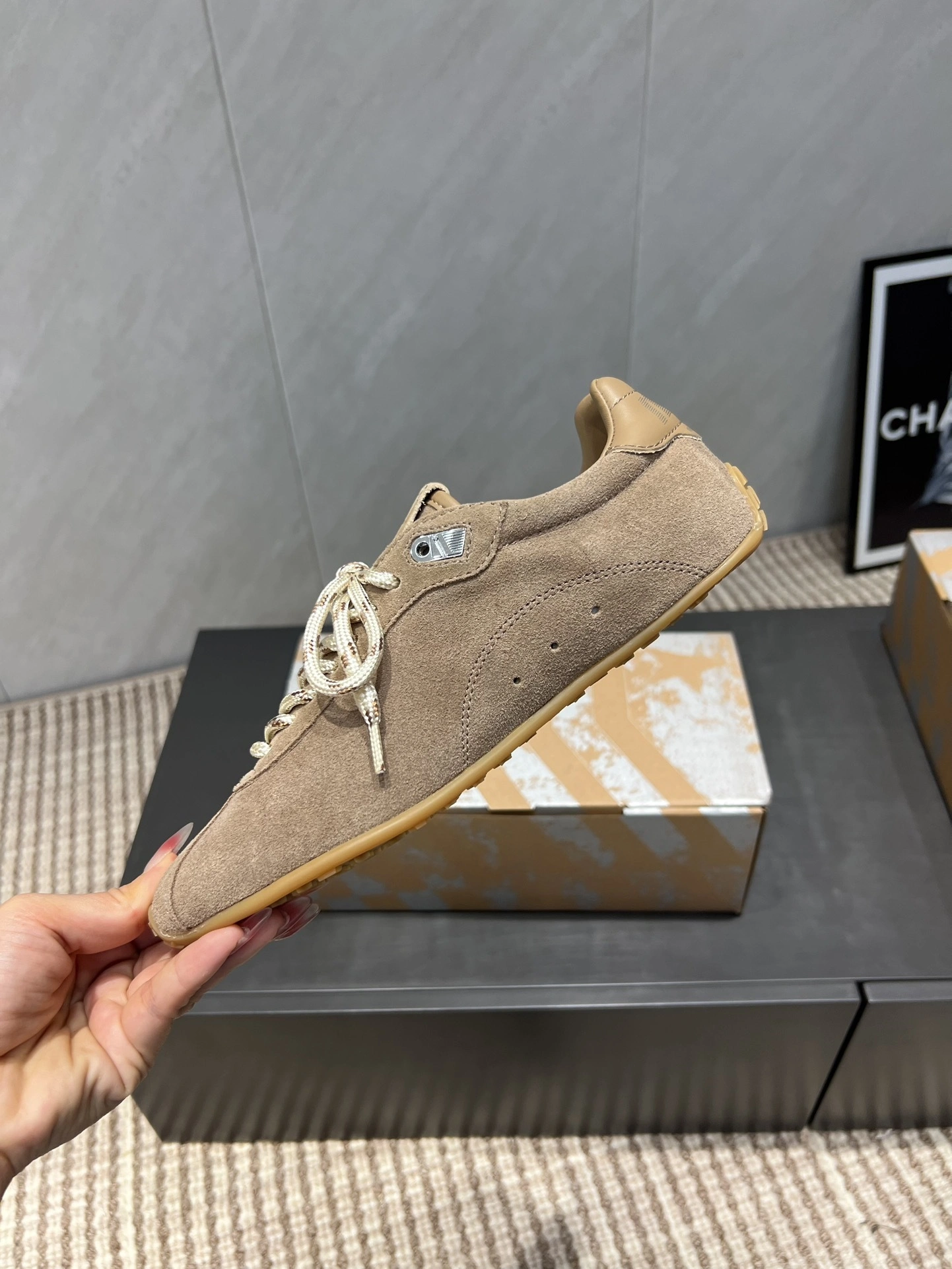COCO-- 6642 GWF00892.F007406.15331 cowhide sheepskin item:E-X032I2512